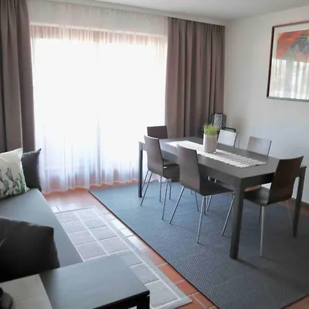 Art L Zentral & Seenah Apartament *